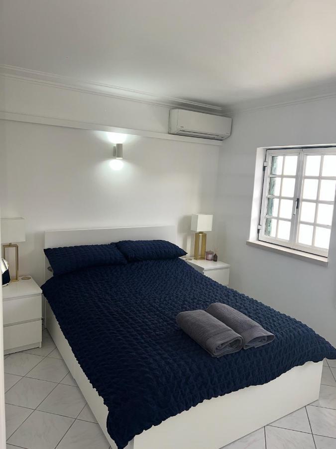 Relaxing 2 Bedroom House 5 Minutes Away From Vilamoura Marina Quarteira Eksteriør billede