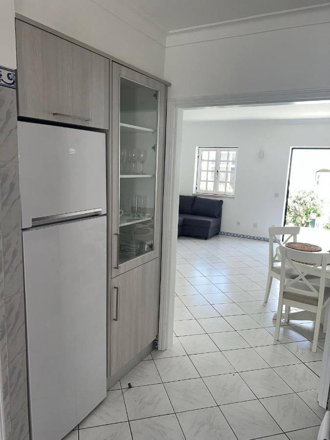 Relaxing 2 Bedroom House 5 Minutes Away From Vilamoura Marina Quarteira Eksteriør billede