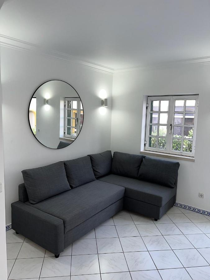 Relaxing 2 Bedroom House 5 Minutes Away From Vilamoura Marina Quarteira Eksteriør billede