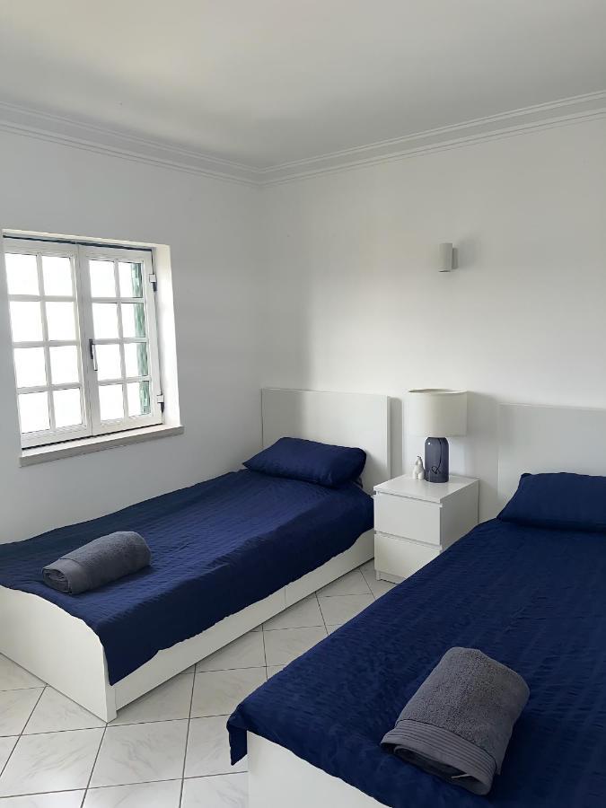 Relaxing 2 Bedroom House 5 Minutes Away From Vilamoura Marina Quarteira Eksteriør billede
